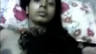 30 வயது ஆகும் கவிதா மனைவி ஓக்கும் காம படம்