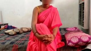 Singapore tamil aunty pink saree kazhati beeg sex