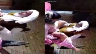 tamil cuckold sex videos Old man marugalai othu vinthu irakum