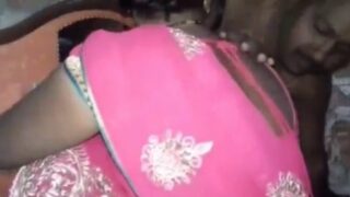 Housewife aunty saree thuki hard ool vangum aabasa padam