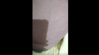 Coimbatore maid aunty saree thuki kuthi kanbithu ookiraal