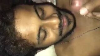 Thiruppur gay aan vaaiyil kanju ootrum hot clips