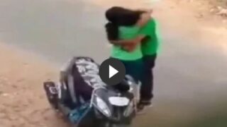 Outdooril couple kiss seithu katipidikum sex capture