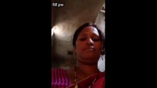 Salem village aunty saree thuki kuthi kaatugiraal