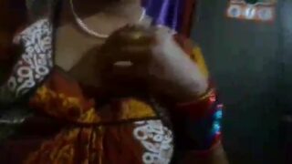 Thiruchirappalli aunty nighty kayati big boobs kaatugiraal