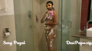 Village desi mulai soothu meethu soap podum bath sex