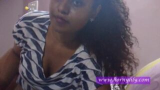 Tamil pornstar lily boobs kati moodu eatrum sex video