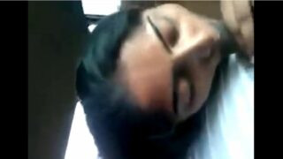 Chennaiyil caril pool sappi vinthu kudikum sex videos