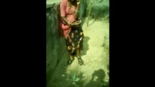 Maadu meikum paduthu ooka kuthi katum south indian sex