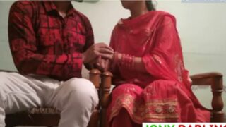 Gramathu Pondatiyudan Standing Positionil Sex Seitha Kamaveri Video