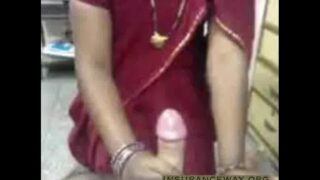 Tamil xvideos com madurai manaivi kanavan sunniyai oombugiraal