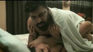Nighty pottu partha tamil maid owner kuda bed sex