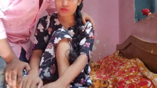 ௧௯+ தமிழ் டீனேஜ் பெண் ஸ்வீட் புணர்ச்சி இன் ரெளடிவே வீடு