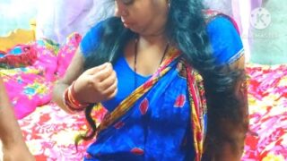 இளம் மண் சுக்ஸ் அண்ட் மேட்டர் எ பாபி புண்டை