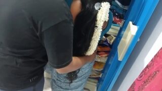 மாதுரி ஹௌஸெவிபெ அளிக்கிறாள் வாய்வழிப் புணர்ச்சியை அண்ட்…