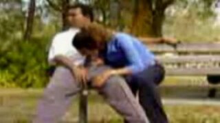 பெண் கவே ஆண் வெளி வாய்வழிப் புணர்ச்சியை ஹுன்க்ரிலி