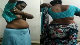 சேலம் ரியல் கிராமத்து ஸ்கேண்டல் ஆண்ட்டி வெற சாறி…