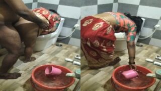 தி மெய்ட் மேட்டர் இன் எ சாறி இன் தி குளியலறை